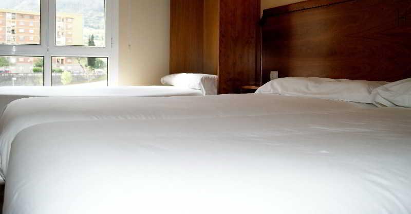 El Retiro De Cardea Hotel Oviedo Eksteriør billede