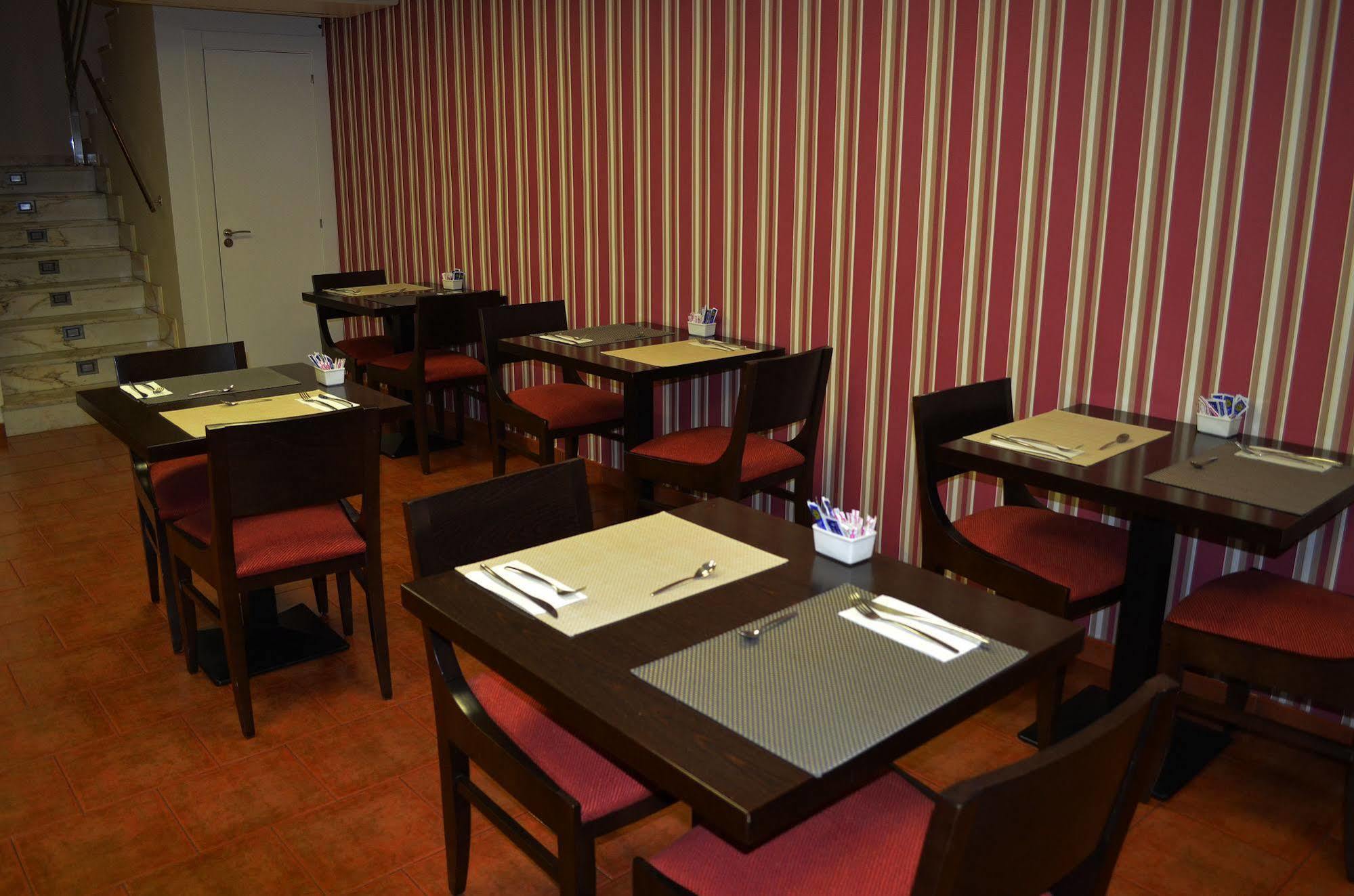 El Retiro De Cardea Hotel Oviedo Eksteriør billede